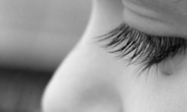 7 اشتباه رایج درباره چشم ها 7 اشتباه رایج درباره چشم ها
