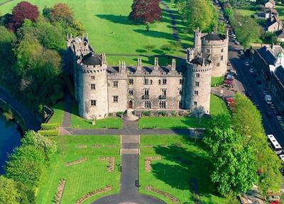 قلعه های مهم و شگفت انگیز در نزدیکی دوبلین ایرلند