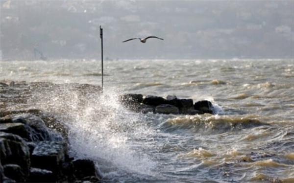 هشدار هواشناسی نسبت به وزش باد شدید و ارتفاع موج
